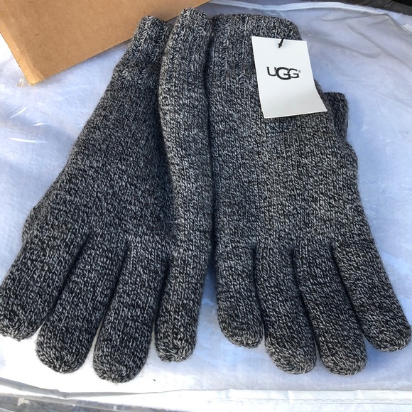 UGG Other - UGG wool & cashmere gloves. NWT
